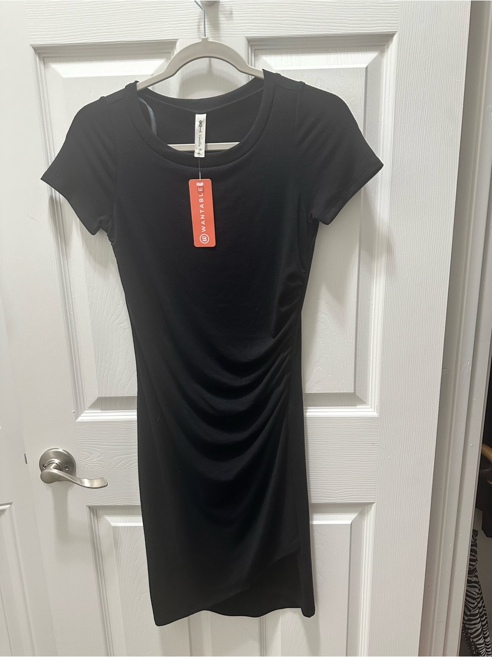 Vanilla Bay Black Short Sleeve Midi Dress with Side Ruching